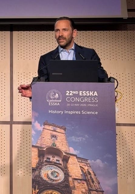 Prof. Dr. Frank Martetschläger beim 22. ESSKA Kongress 2026 in Prag.